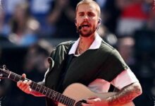 Set Akustik Justin Bieber di Final Piala Dunia Justru Mengangkat Koleksi SKYLRK