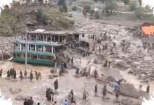 Parun Hancur Diterjang Banjir Bandang, Lebih dari 100 Warga Masih Hilang