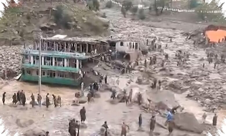 Parun Hancur Diterjang Banjir Bandang, Lebih dari 100 Warga Masih Hilang