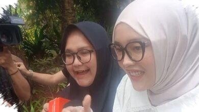 Putri Delina Pilih Doakan Nathalie Holscher, Bungkam soal Undangan Pernikahan