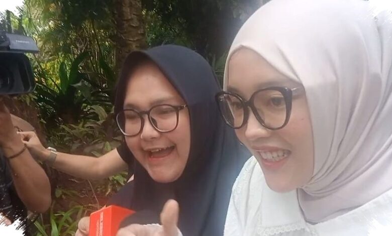 Putri Delina Pilih Doakan Nathalie Holscher, Bungkam soal Undangan Pernikahan