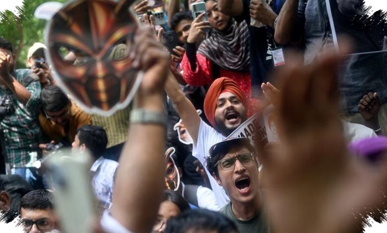 180 Orang Terluka saat Demo Topeng Kecoak Gen Z India, Menteri Pendidikan Didesak Mundur