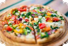 Dua Potong Pizza Keju Bisa Hampir Menghabiskan Batas Lemak Jenuh Harian