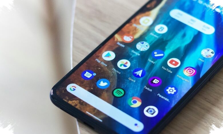 4 HP RAM 8 GB Rp1 Jutaan, Tecno Spark 20 Paling Murah dengan Kamera Depan 32 MP