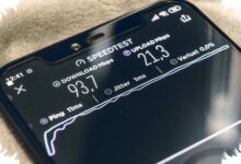 4 Benda di Rumah yang Diam-Diam Menghambat WiFi, Microwave hingga Cermin