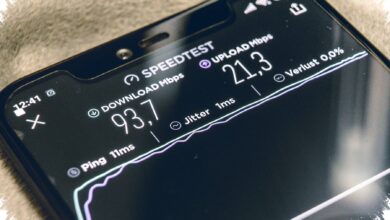 4 Benda di Rumah yang Diam-Diam Menghambat WiFi, Microwave hingga Cermin
