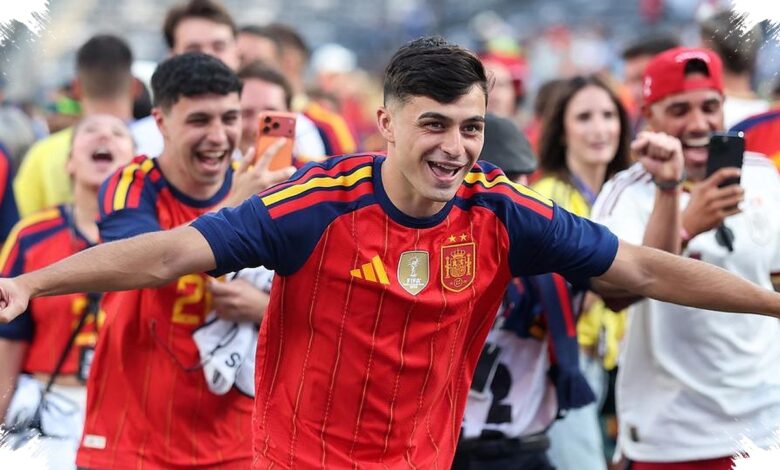 Panenka Pedri Digagalkan Ayahnya, Tradisi Juara Spanyol yang Penuh Arti
