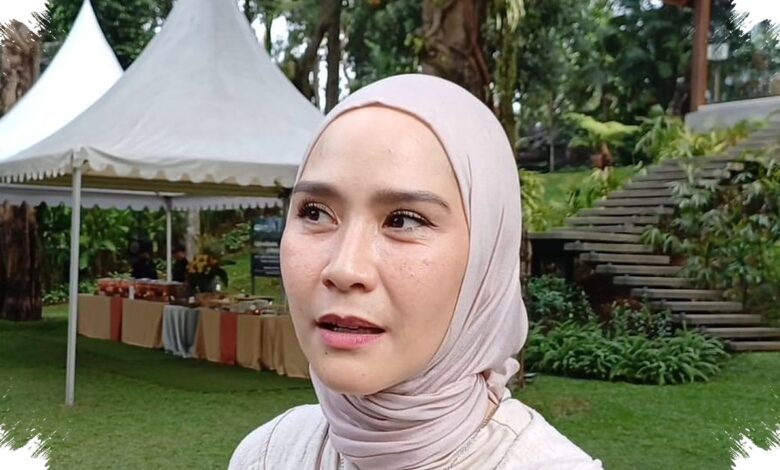 Zaskia Adya Mecca Izinkan Anak Absen Sekolah demi Kenangan Final Piala Dunia