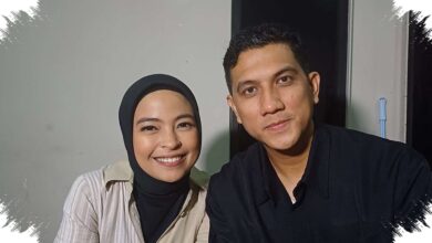 Pelukan Mendadak di Panggung Membuat Arda Minta Tantri KotaK Lebih Dijaga