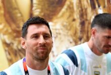 Pesan Terima Kasih Menanti Messi saat Pulang ke Rosario dengan Jet Pribadi