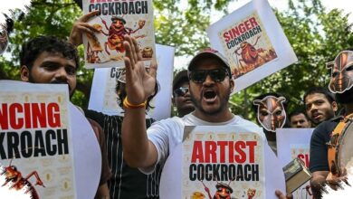 Kamp Dibongkar dan 70 Demonstran Ditahan, Partai Kecoak India Tetap Bertahan