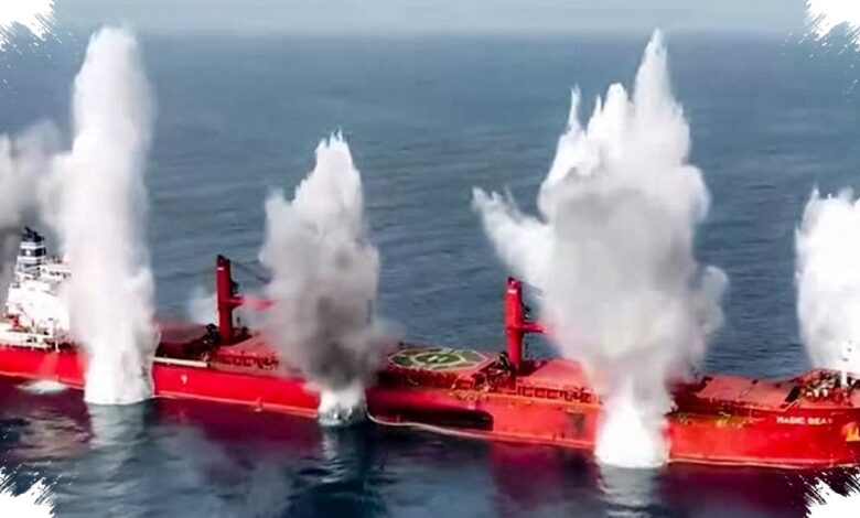 Serangan pada Tanker Saudi Membuka Tekanan Ganda di Jalur Minyak Dunia